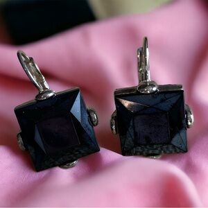 Elegant Black Square Earrings